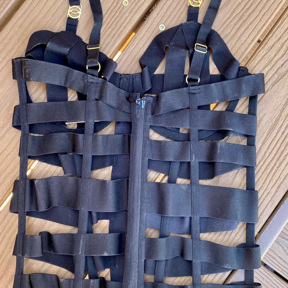 Cute strapped corset set